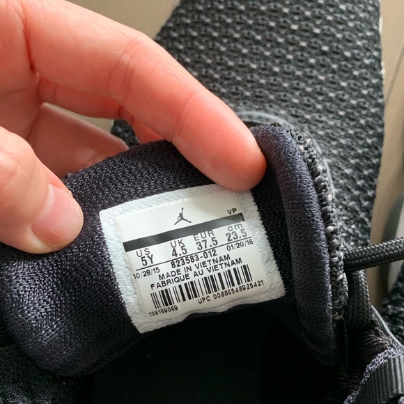 Air Jordan Horizon Black and White woman size 7 - Picture 4 of 5